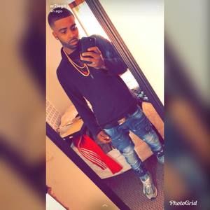 Meet your Posher, Aaron